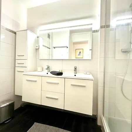 Le Navigateur - Wifi And 1 Private Parking Space Apartamento