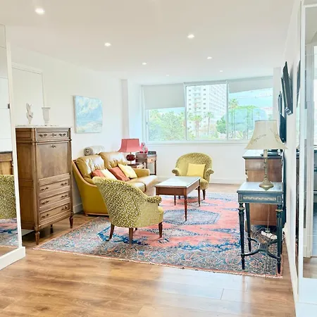 Apartment Le Navigateur - Wifi And 1 Private Parking Space Toulon